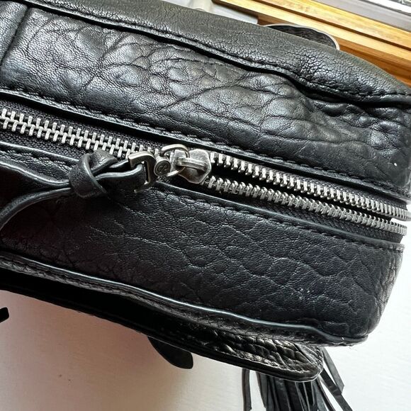 TREASURE & BOND black pebble leather crossbody bag, expandable 12 x 10 ins - Picture 14 of 16